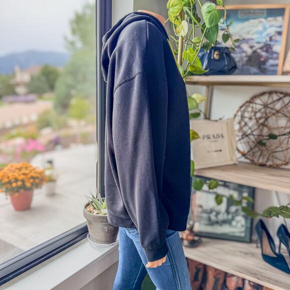 The Grinch Classic Christmas Holiday Hooded Sweatshirt, Youth Size XL(16-18) - Picture 7 of 9